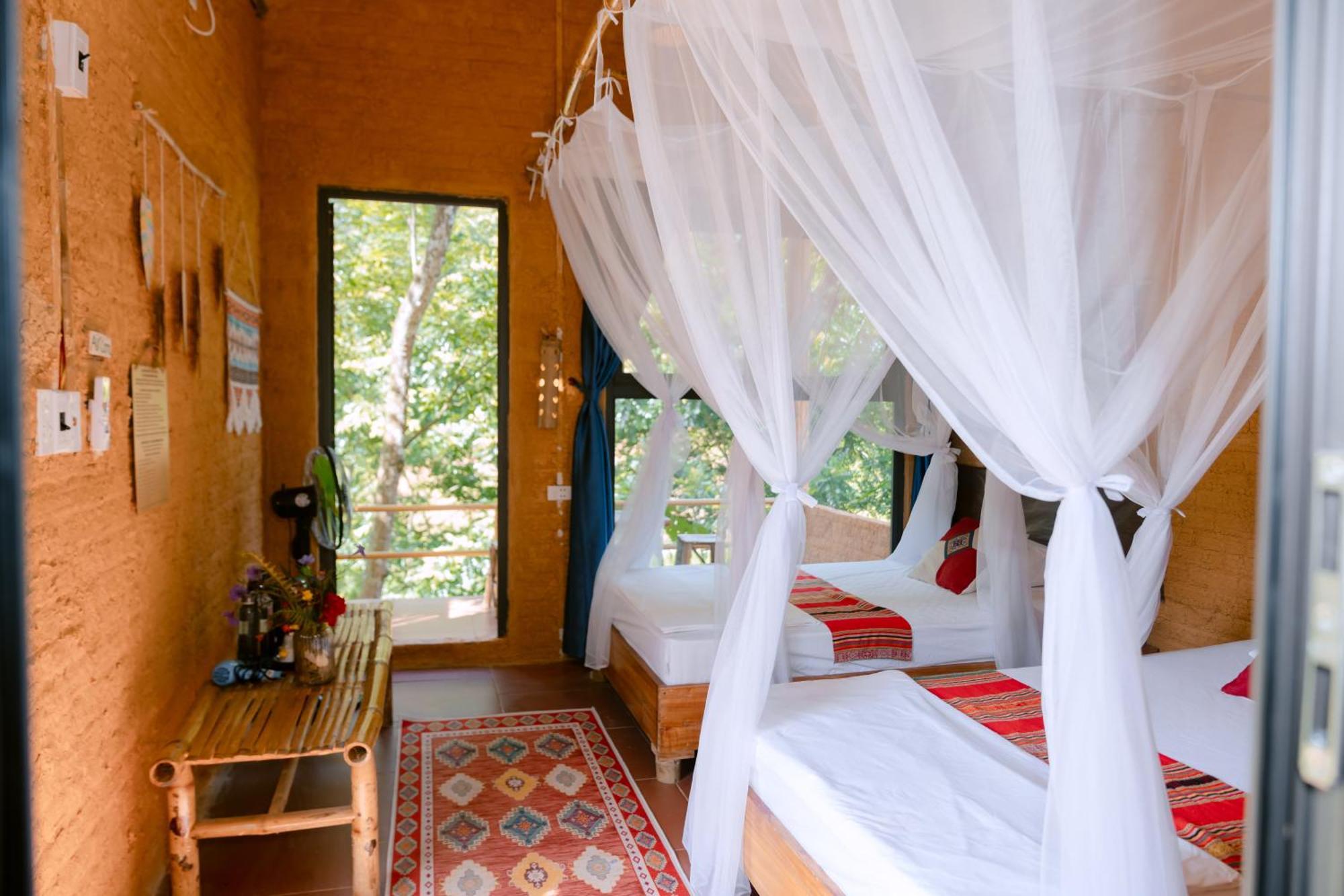 Pu Luong Homestay & Tours Huong Ba Thuoc Екстер'єр фото