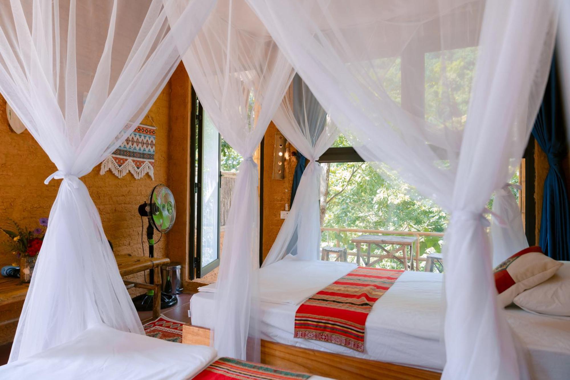Pu Luong Homestay & Tours Huong Ba Thuoc Екстер'єр фото