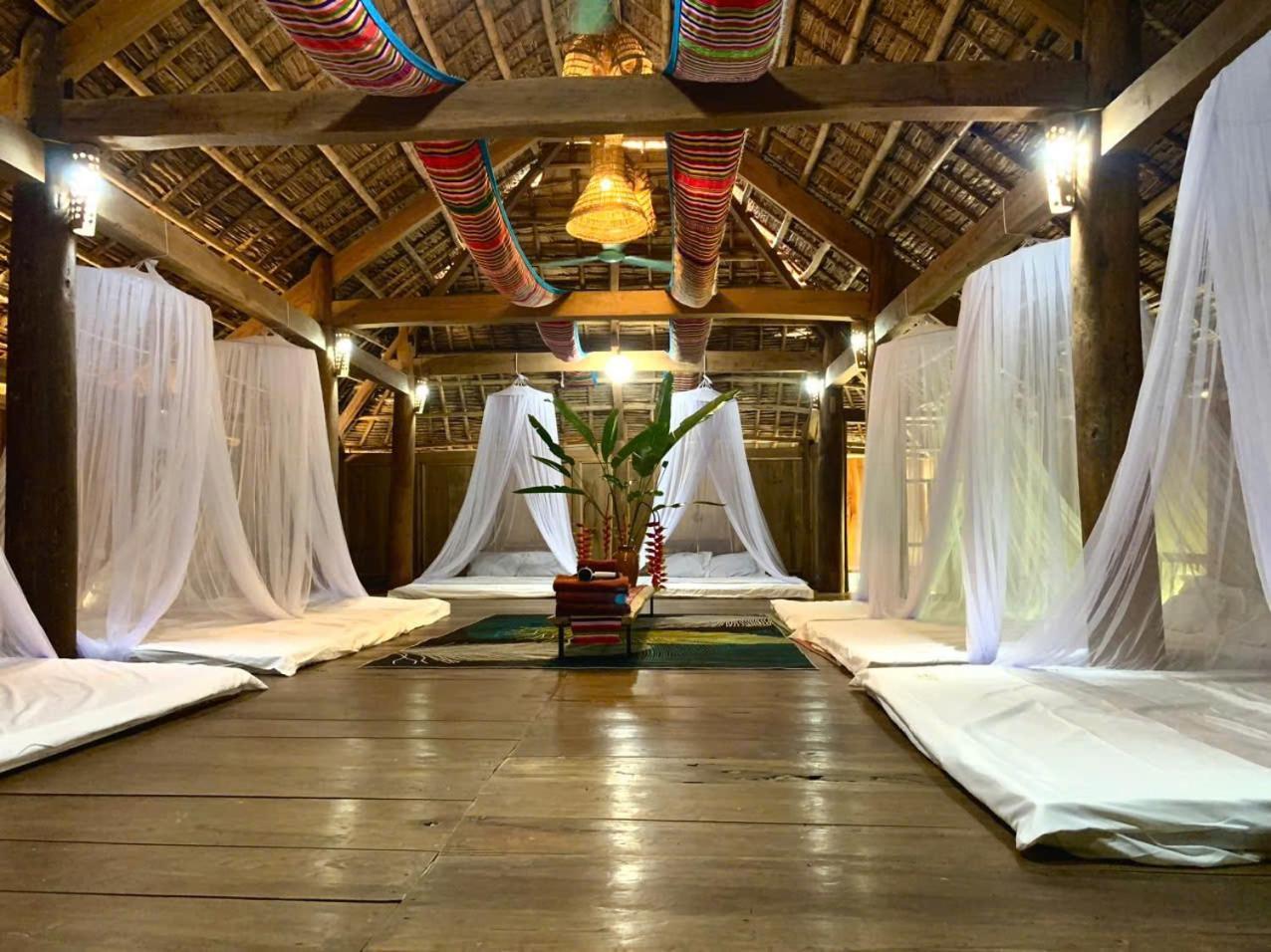 Pu Luong Homestay & Tours Huong Ba Thuoc Екстер'єр фото